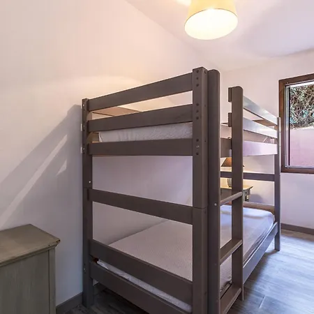 Vakantiehuis 13 By Interhome