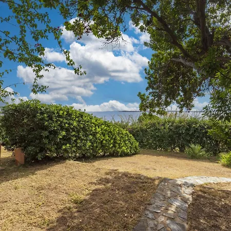 13 By Interhome Vakantiehuis *